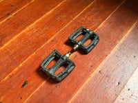 Colony Pedals Black