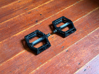 DMR Vault Metal Pedals Black RRP £120
