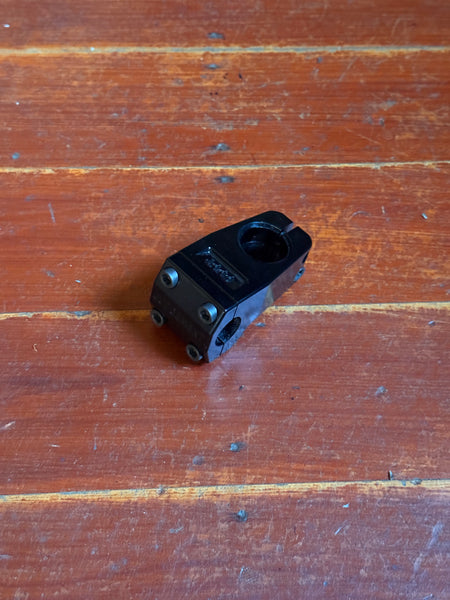 Cult Judgement Front Load Stem Black RRP £65