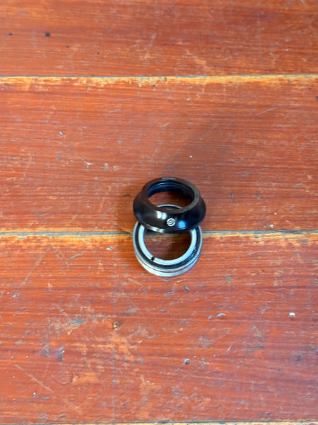 Saltplus Black Headset RRP £25