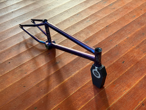 Wethepeople Versus 20.65” BMX Frame Metallic Purple