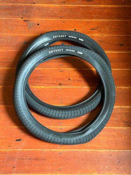 Odyssey Path Pro R Grip 2.4 BMX Tyres Pair MINT RRP £80