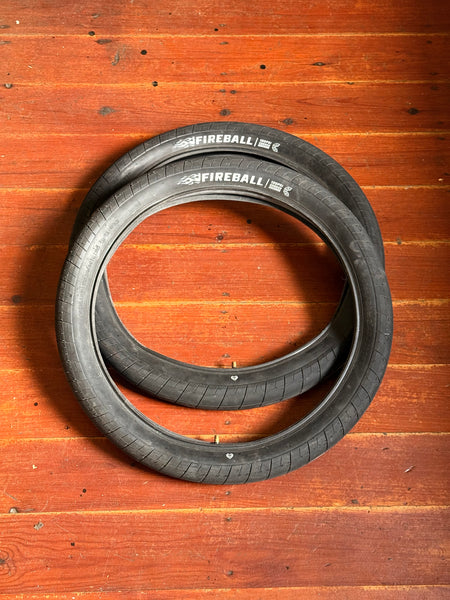 Eclat Fireball 2.4 BMX Tyres Pair RRP £80
