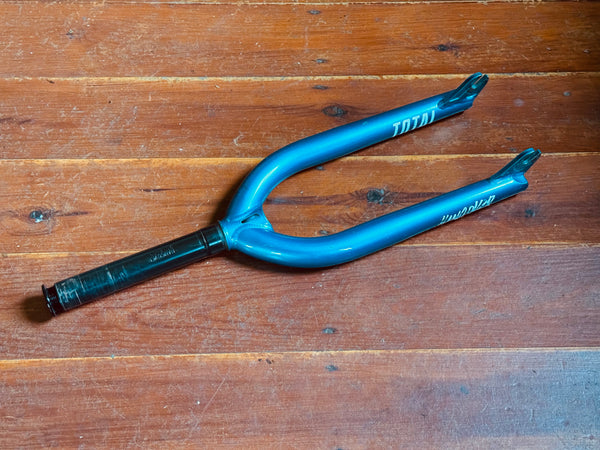 Total Hangover BMX Forks 28mm Offset Teal RRP £150