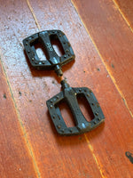 Eclat Contra Pinned Pedals Black