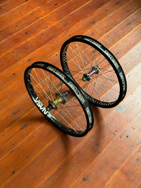 Colony Wasp BMX Wheelset 9T RHD Cassette Jet Fuel Black RRP £550